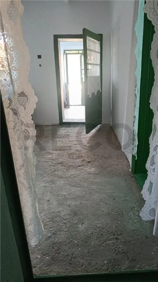 RECO Casa cu teren mare in Tulca - foto 8