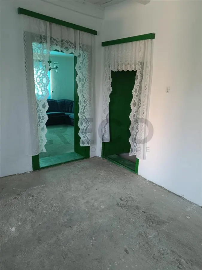 RECO Casa cu teren mare in Tulca - foto 10