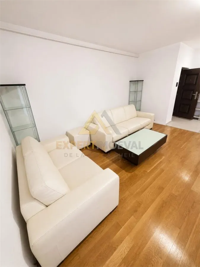 APARTAMENT DE INCHIRIAT â€“ 3 CAMERE  CENTRUL VECHI  STRADA CARPATI - foto 3