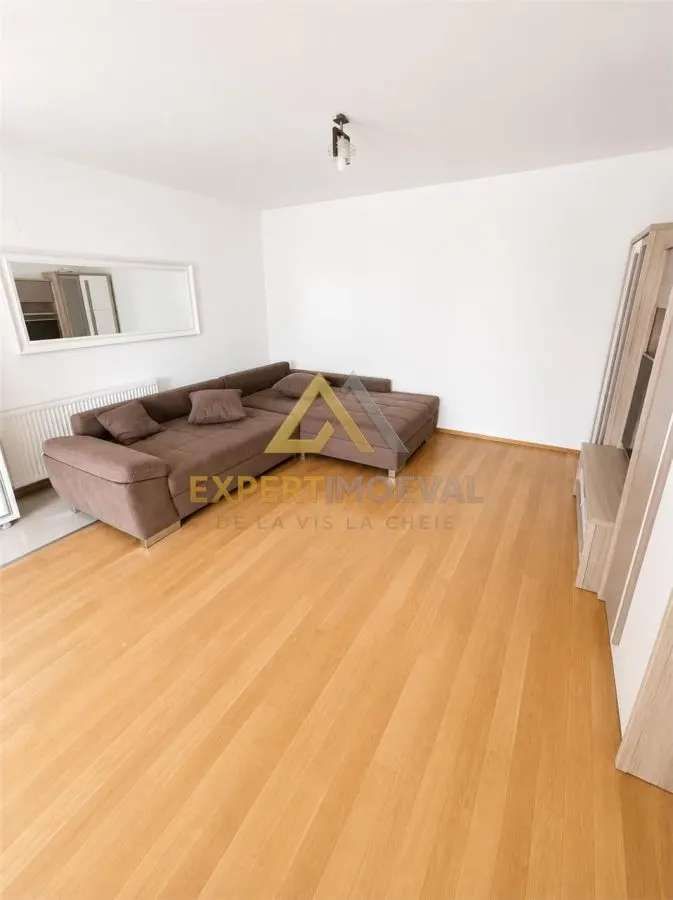 APARTAMENT DE INCHIRIAT â€“ 3 CAMERE  CENTRUL VECHI â€“ STRADA CARPATI - foto 2