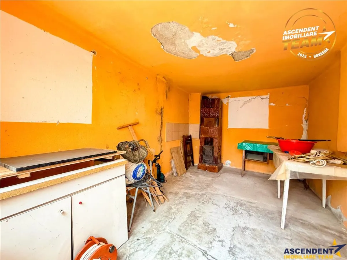 Casa din caramida cu 1.087 mp teren, pozitie centrala, utilitati la poarta, Micfalau, Covasna - foto 18