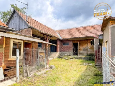 Casa din caramida cu 1.087 mp teren, pozitie centrala, utilitati la poarta, Micfalau, Covasna - foto 21