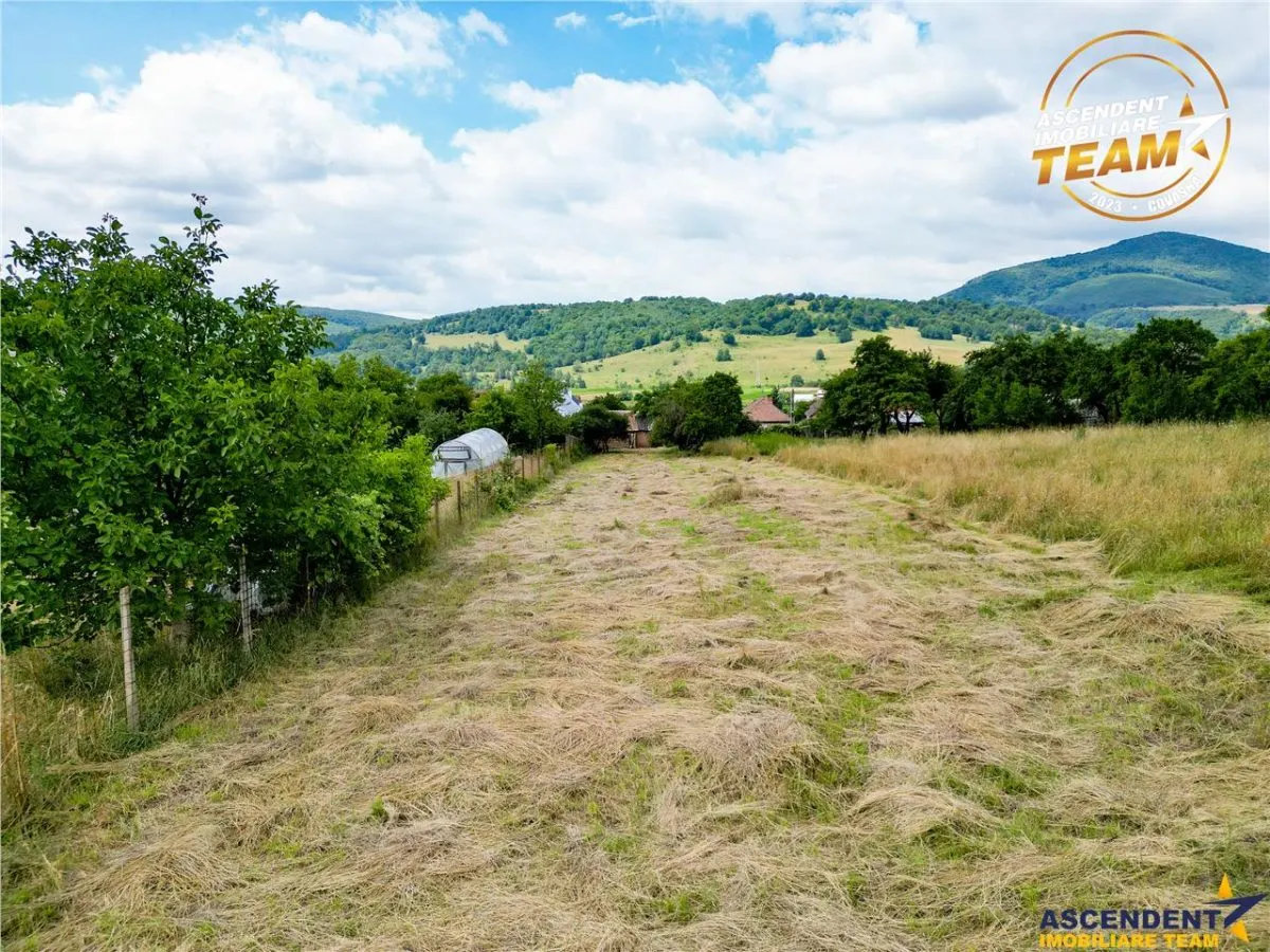 Casa din caramida cu 1.087 mp teren, pozitie centrala, utilitati la poarta, Micfalau, Covasna - foto 6