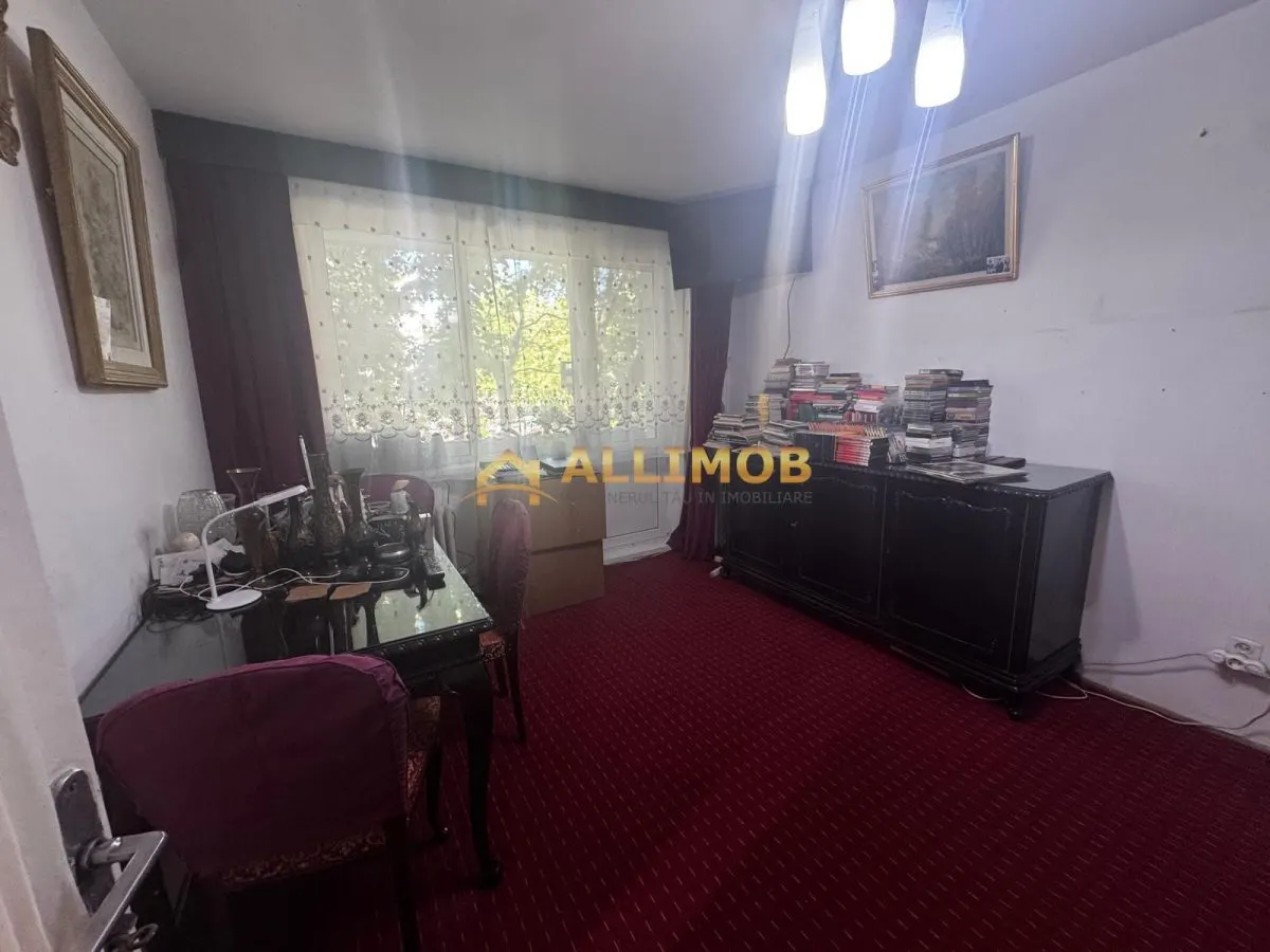 Apartament 2 camere in Ploiesti, zona Democratiei. - foto 14