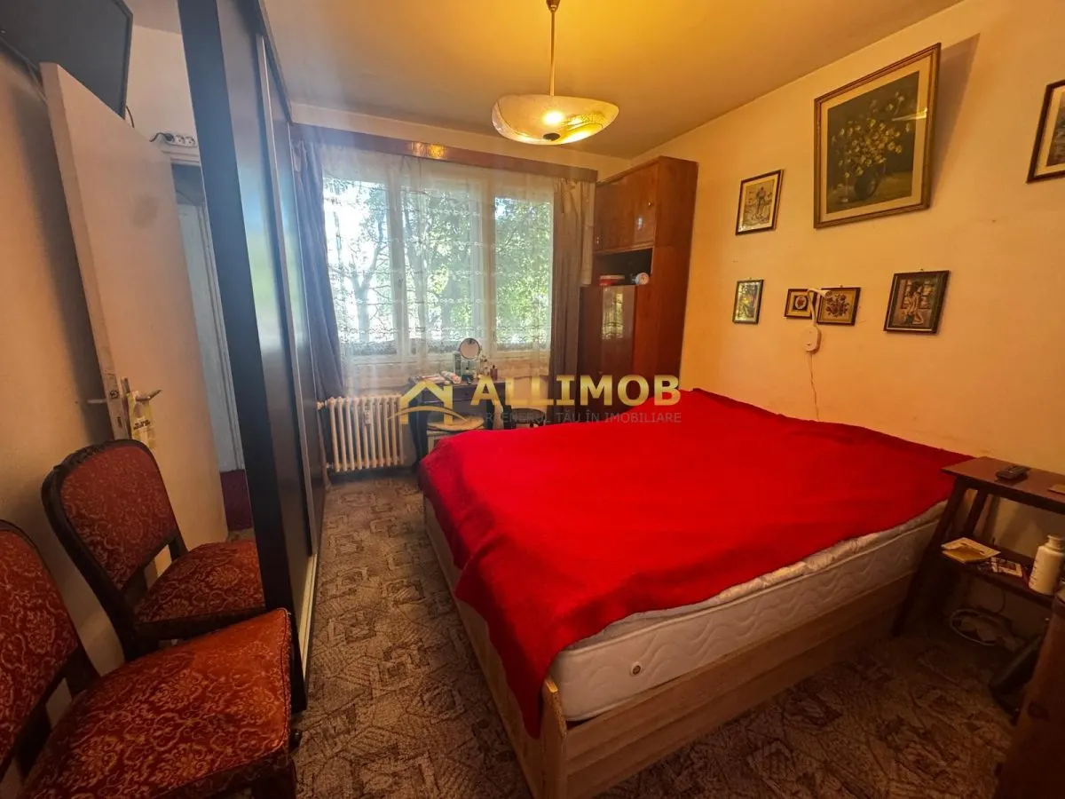 Apartament 2 camere in Ploiesti, zona Democratiei. - foto 7