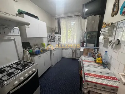 Apartament 2 camere in Ploiesti, zona Democratiei. - foto 10