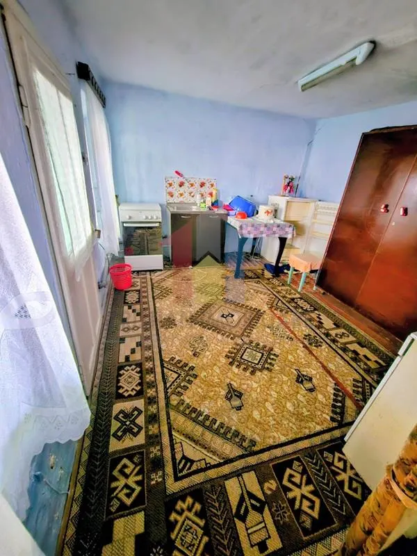 Teren 246 mp+Casa batraneasca Spit.Judetean Radu Negru - Buzaului - foto 9