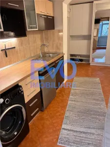 Apartament 3 camere, 72mp, decomandat, parter, Pacurari, Petru Poni - Iasi