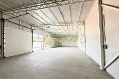Hala de vanzare |240mp |Teren 600mp |Aeroport | Suceava |ID:1875 - Salcea