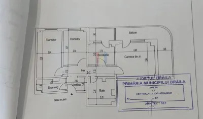 Apartament 3 camere, zona Garii, Etaj 2 in suprfata de85 mp - Braila