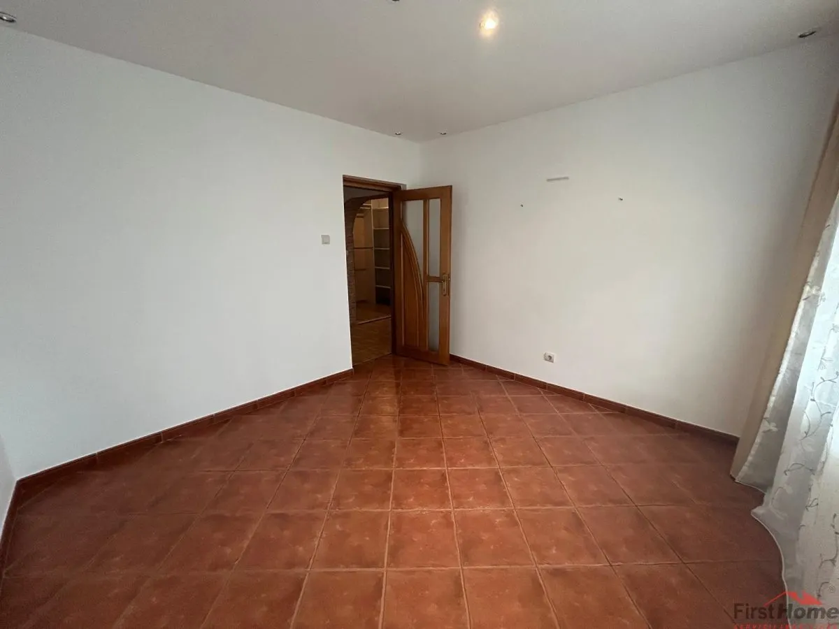 Apartament cu 2 camere de vanzare, zona centrala (Capela) - foto 8