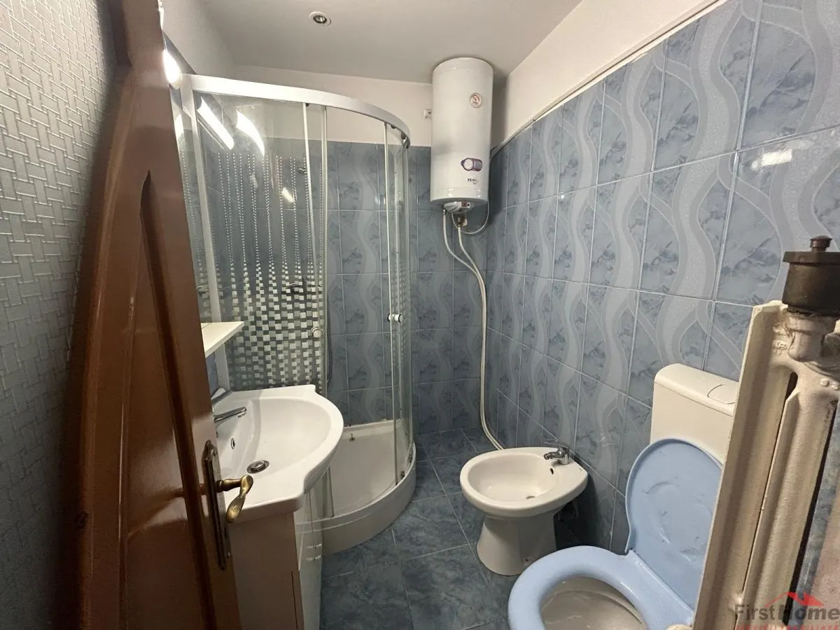 Apartament cu 2 camere de vanzare, zona centrala (Capela) - foto 9