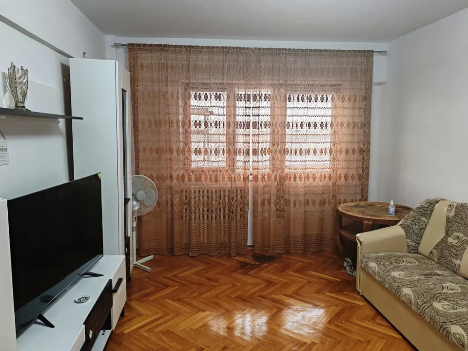 Apartament 3 camere zona ultracentrala - foto 1