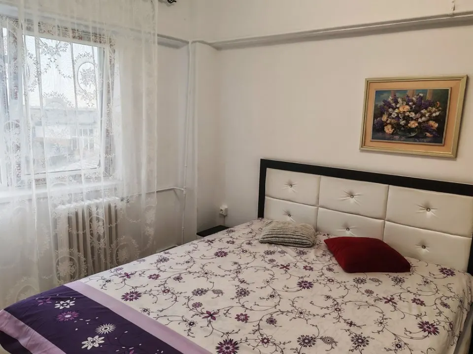 Apartament 3 camere zona ultracentrala - foto 9