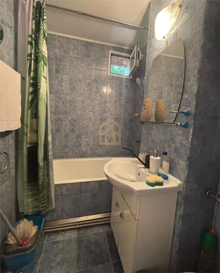 Apartament 3 camere de vanzare - foto 6