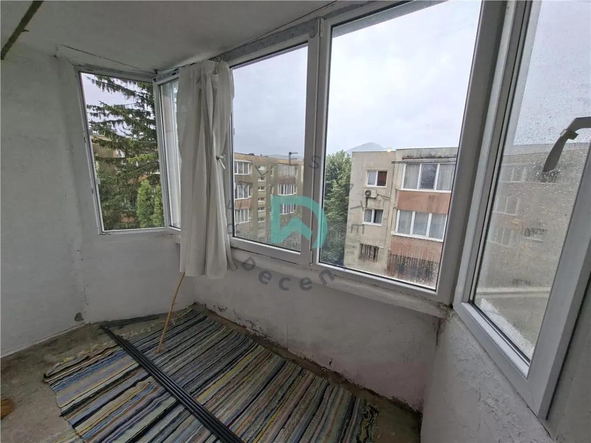 Apartament 4 camere Harmanului, 80 mp - Brasov - foto 3