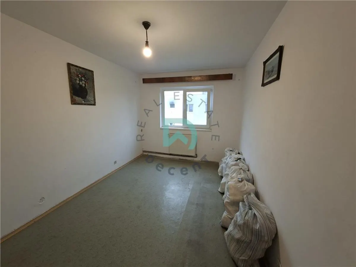 Apartament 4 camere Harmanului, 80 mp - Brasov - foto 4