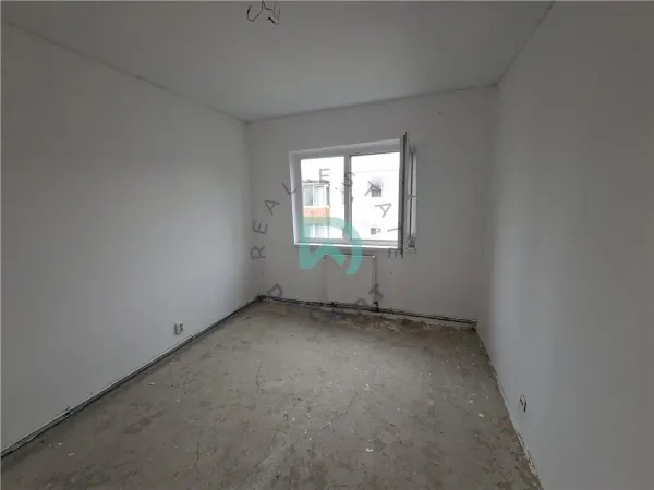 Apartament 4 camere Brașov - poza 6
