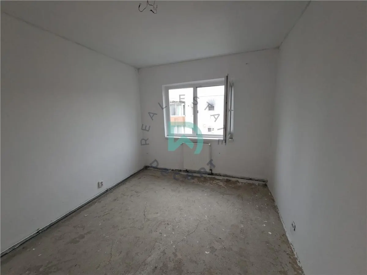 Apartament 4 camere Harmanului, 80 mp - Brasov - foto 6