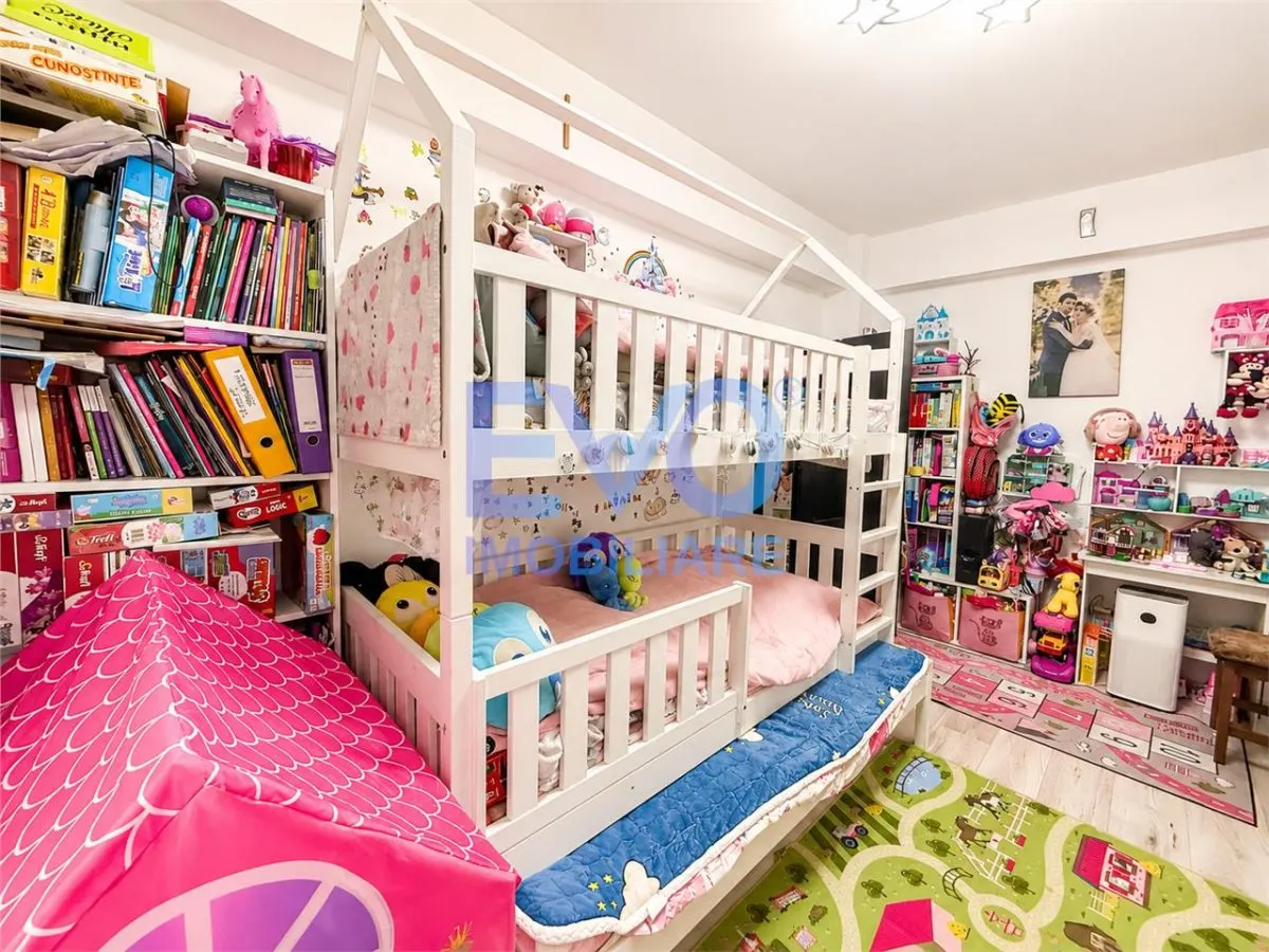 Apartament cu 2 camere, decomandat, parter, zona Galata Iasi-Voinesti - foto 3