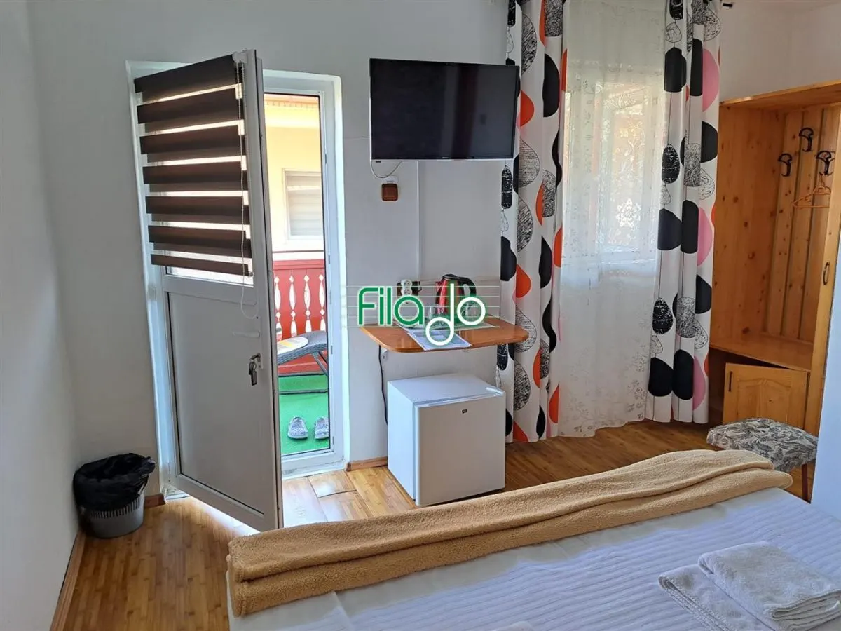 Vila P+1 individuala si teren, 6 camere, 10 min plaja 2 Mai, Sat 2 Mai, Constanta - foto 10