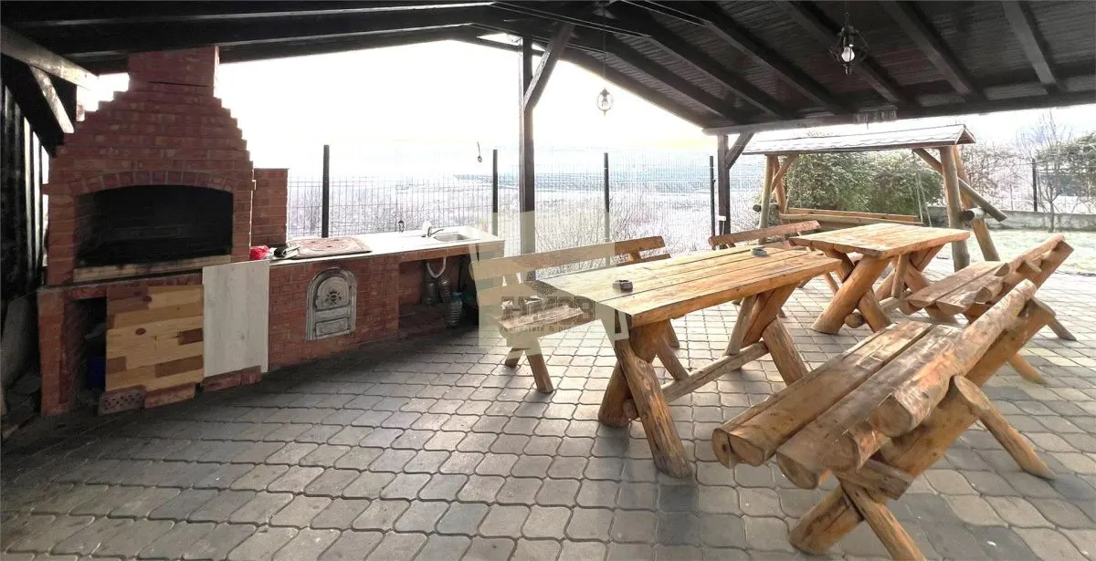 Casa  260 mpu 7 camere 5 bai filigorie teren 500 mp Selimbar - foto 11