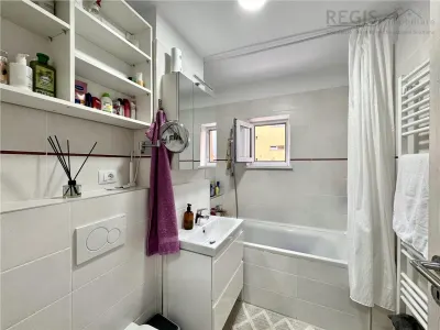 Apartament 3 camere | renovat integral | decomandat - foto 15