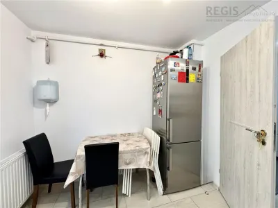 Apartament 3 camere | renovat integral | decomandat - foto 8