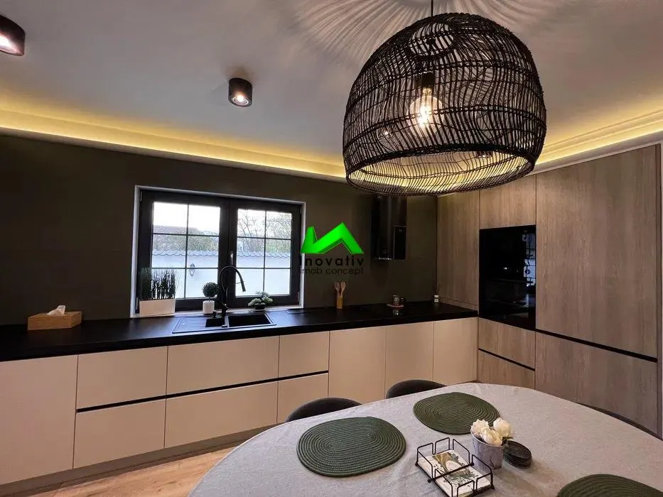 Casa LUX de vanzare 5 camere Sibiu Selimbar Triajului - foto 6