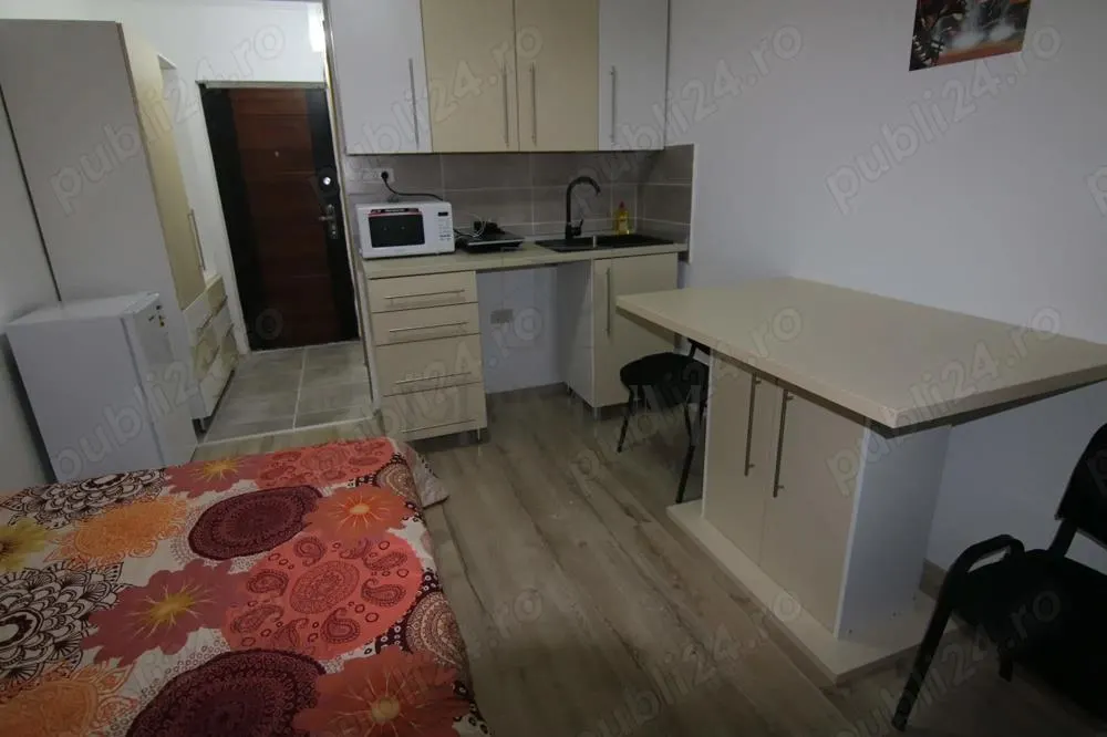LIPOVEI - AP. 1 CAMERA - mobilat, utilat, bloc cu acoperis - foto 2