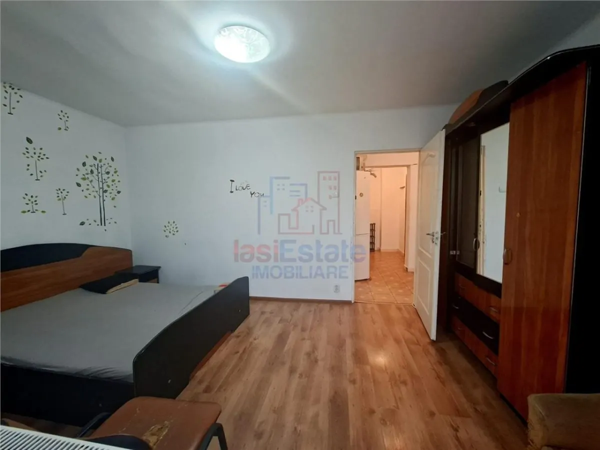 Apartament  3 Camere Zimbru - Pasaj Octav Bancila - foto 2