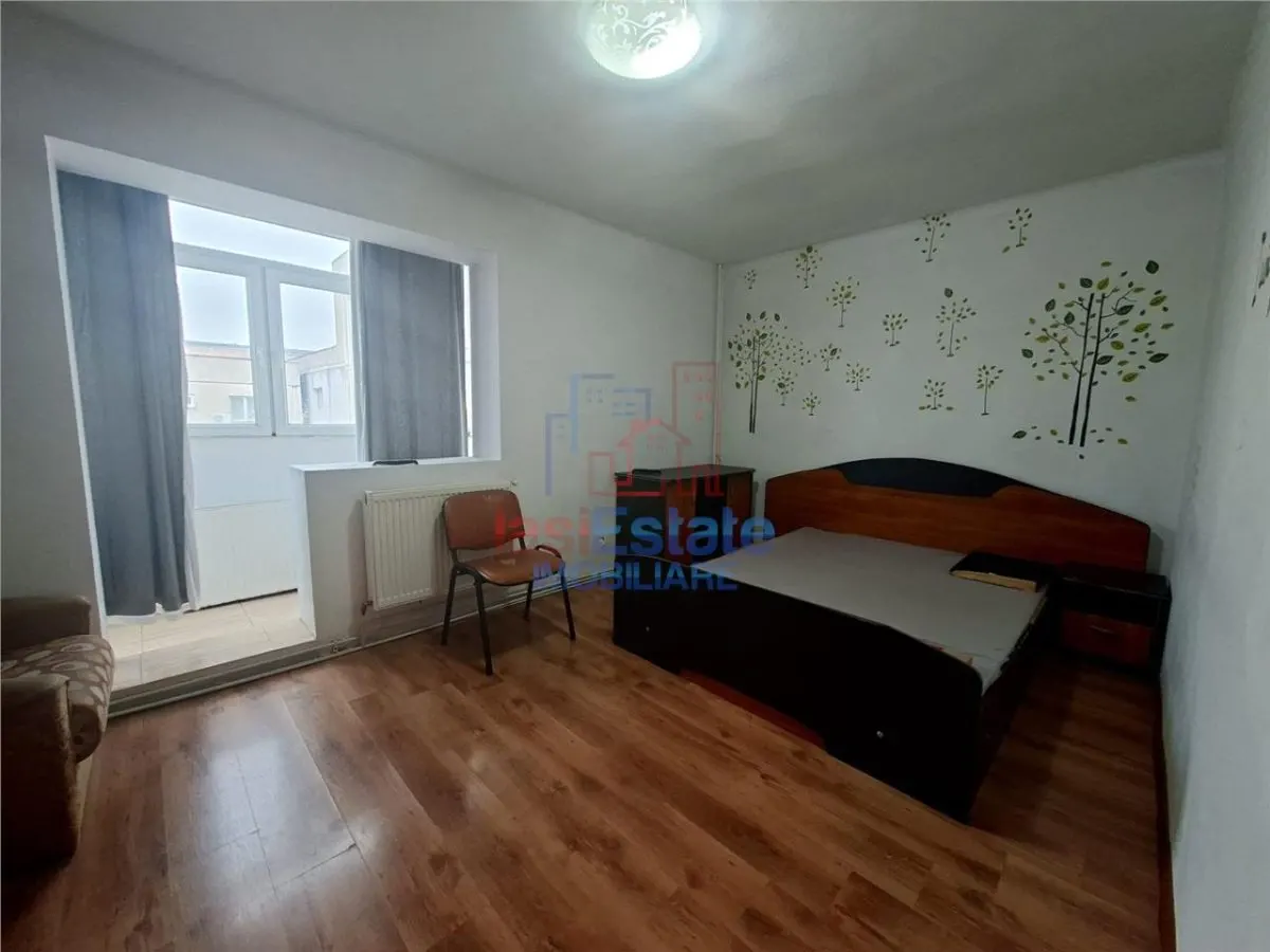 Apartament  3 Camere Zimbru - Pasaj Octav Bancila - foto 5