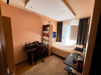 Vanzare apartament 3 camere - Podu Ros - bulevard etaj 2 - foto 13