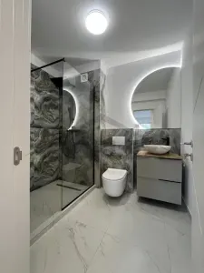 Prima închiriere Dionisie Roman, Cartier Între Lacuri, aproape de Fsega și Iulius Mall - foto 2