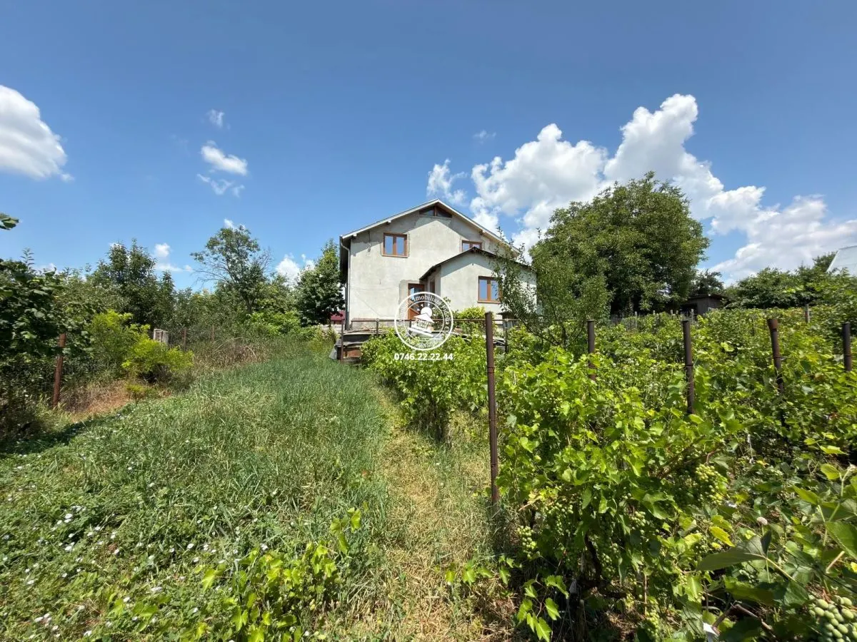 Casa 7 camere de vanzare Holboca - foto 6