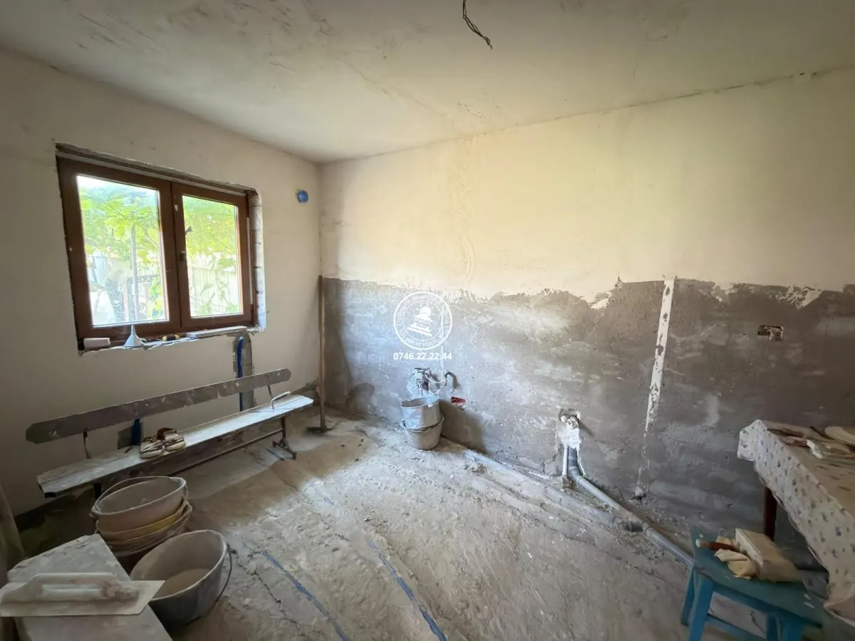 Casa 7 camere de vanzare Holboca - foto 8