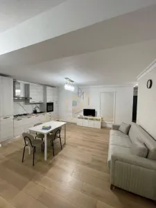 ALZZA REAL ESTATE â€“ Apartament 2 camere de inchiriat, zona Vivo - foto 2