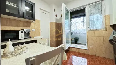 ALZZA REAL ESTATE – Apartament 4 camere | 76 mp | Luminos | 2 Balcoane | Boxă | Etaj 8/10 - foto 7