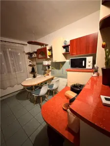 ALZZA REAL ESTATE Apartment with 3 bedrooms for rent 60 sqm in Cluj-Napoca, Manastur area - foto 3