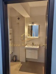 ALZZA REAL ESTATE-- apartament 1 cameră 40mp + 10mp balcon etajul 5 din 6 orientare est . Apartamentul se predă mobilat și utilat - foto 6