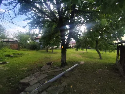 Vanzare casa in Scaeni - foto 2