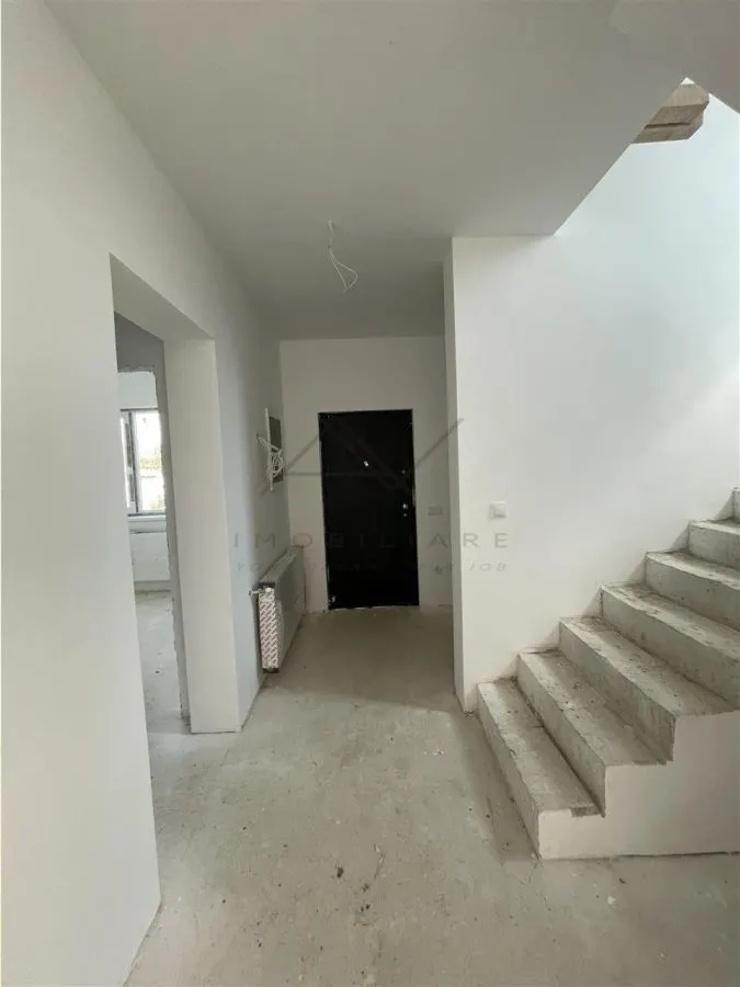VILA INDIVIDUALA CIOROGARLA | PREDARE LA CHEIE|  DORMITOR PARTER - foto 3