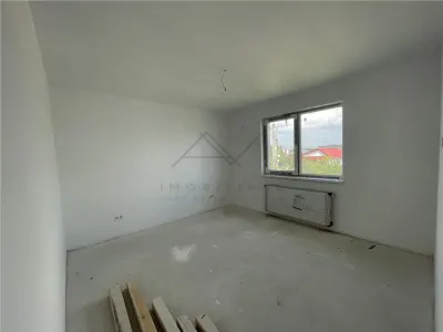 VILA INDIVIDUALA CIOROGARLA | PREDARE LA CHEIE|  DORMITOR PARTER - foto 8