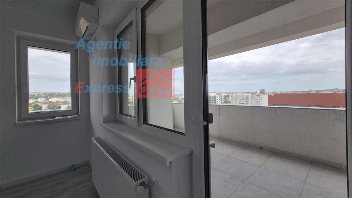 Revanzare, fara TVA: Apartament 3 camere, bloc nou, zona semicentrala - foto 20