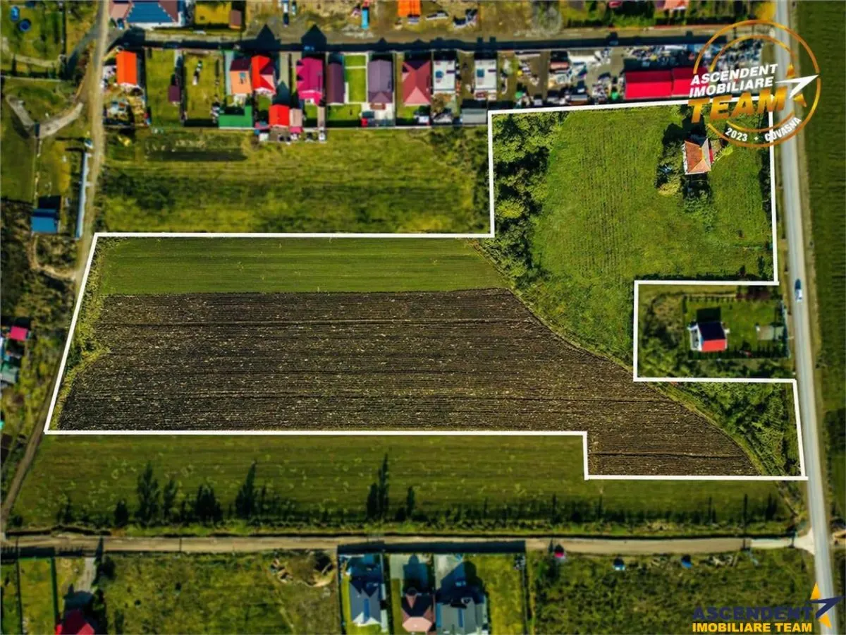 Proprietate remarcabila: 32.000mp teren, acces direct DJ112,Ilieni,Covasna - foto 2