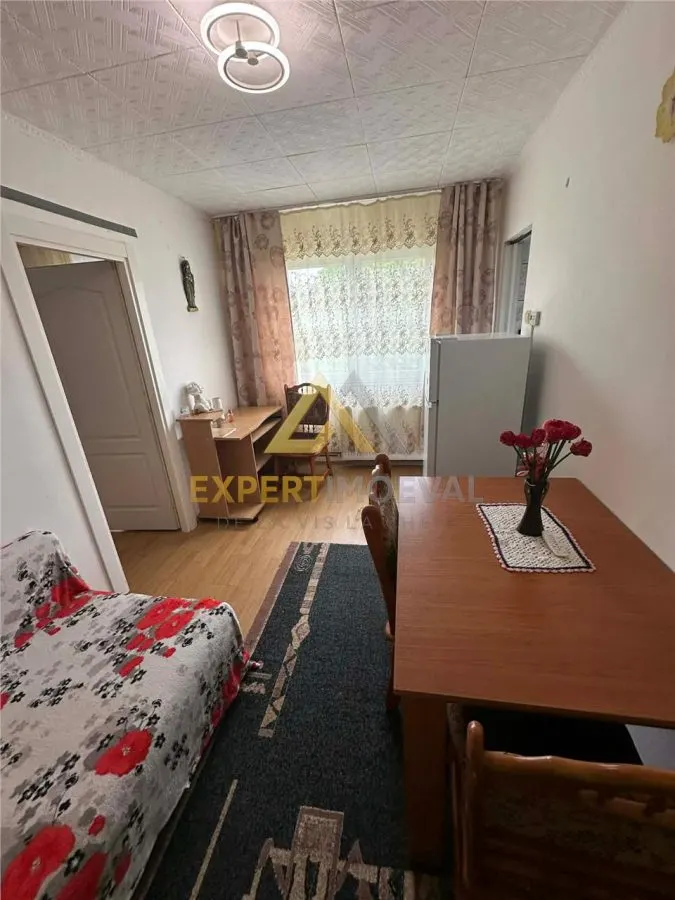 Vand apartament George Enescu,  31mp, etaj 4/4 pret mic 37.000 euro - foto 2