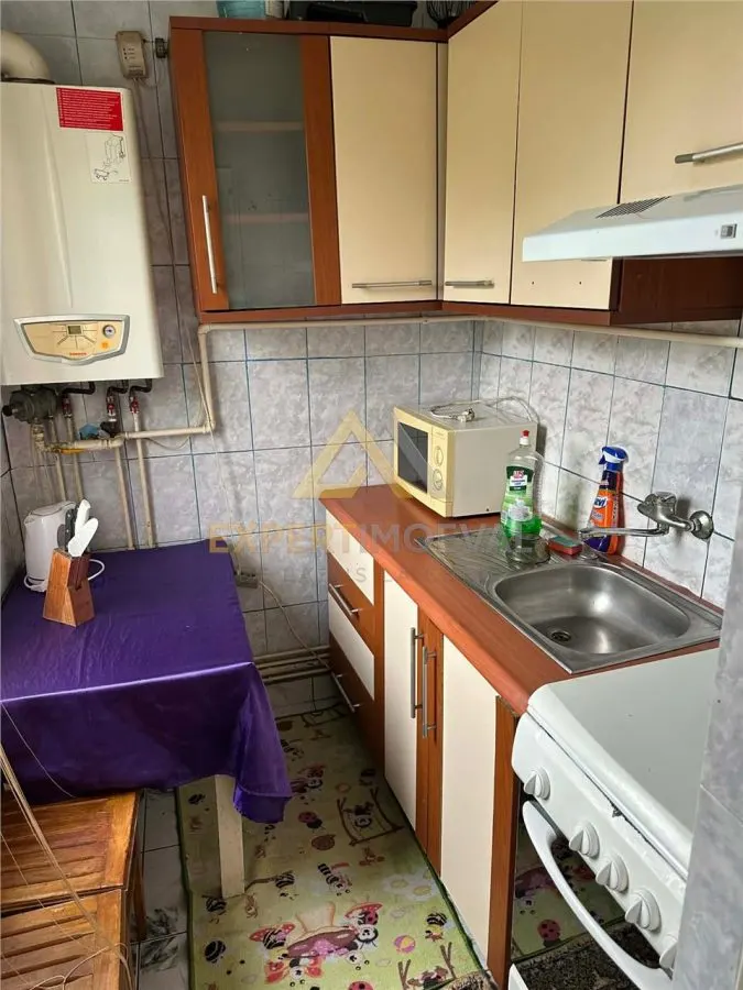 Vand apartament George Enescu,  31mp, etaj 4/4 pret mic 37.000 euro - foto 4