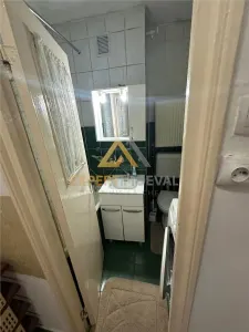 Vand apartament George Enescu,  31mp, etaj 4/4 pret mic 37.000 euro - foto 5