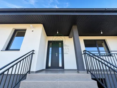Casa 3 camere Tomesti Iasi + 650 mp teren - foto 17