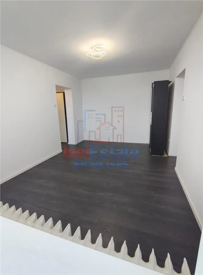 Apartament 2 camere Podu Ros - Odeon - foto 12